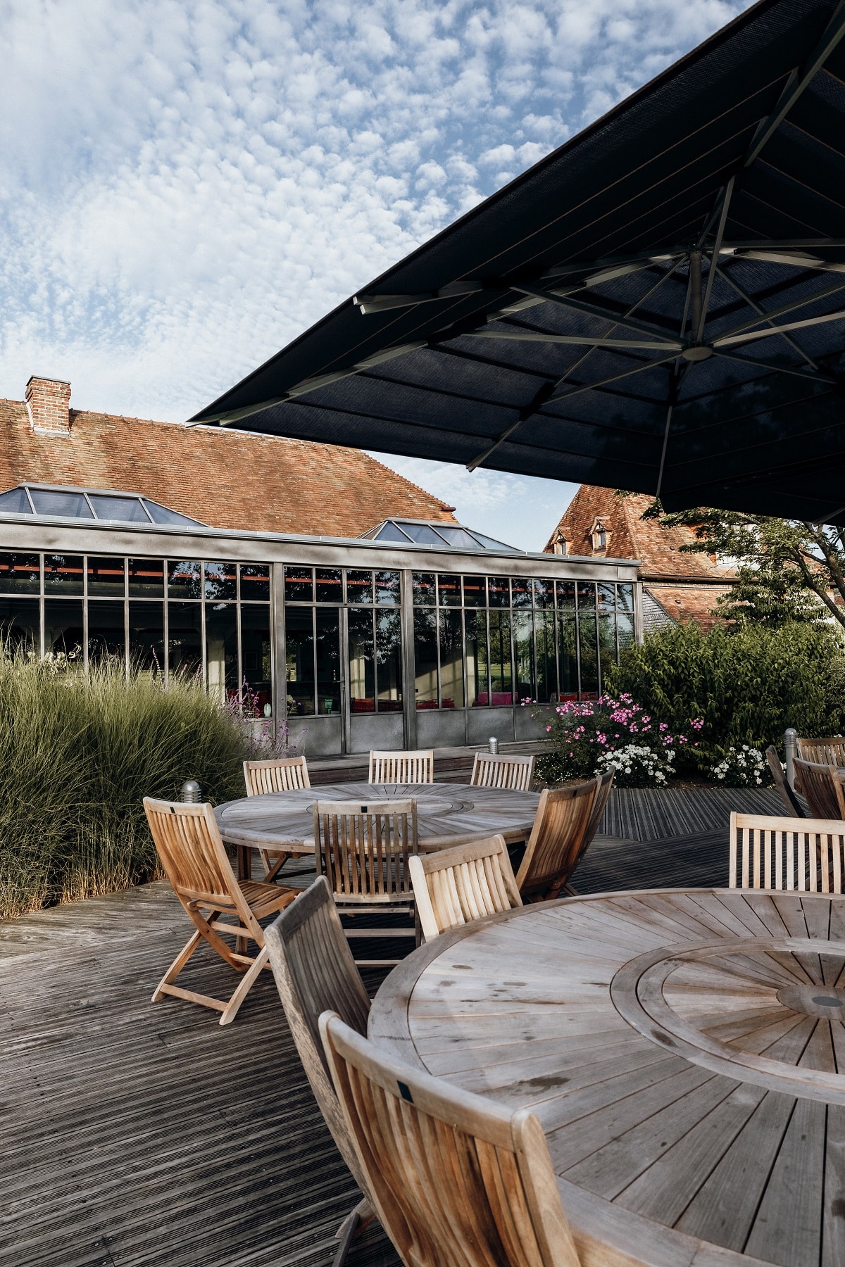 terrasse en tek la croix aux liards